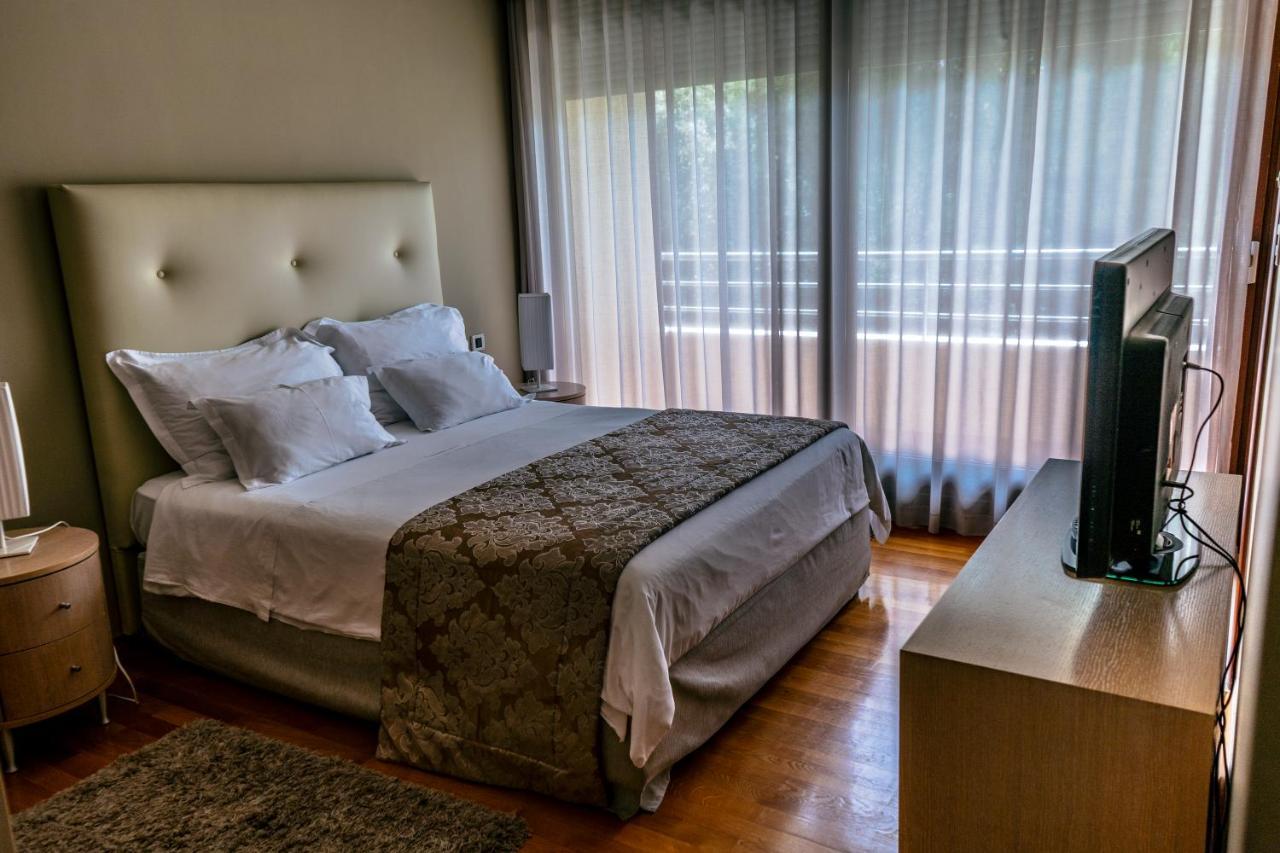 Sunset Apartments โปดสตรานา ภายนอก รูปภาพ