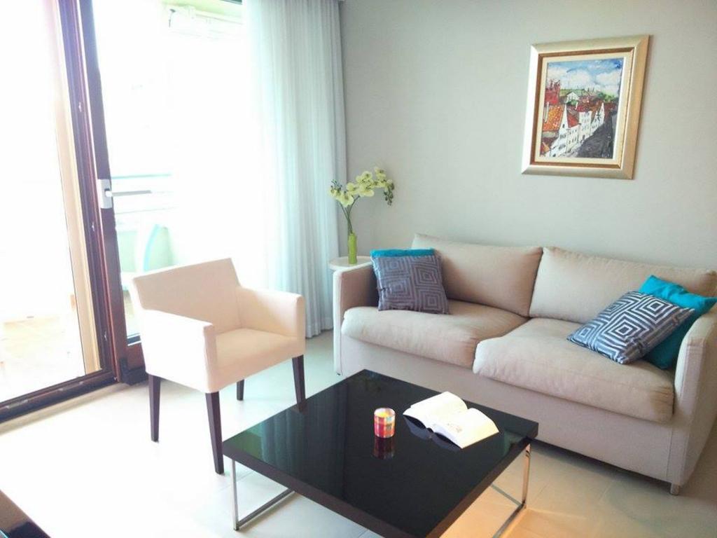 Sunset Apartments โปดสตรานา ห้อง รูปภาพ