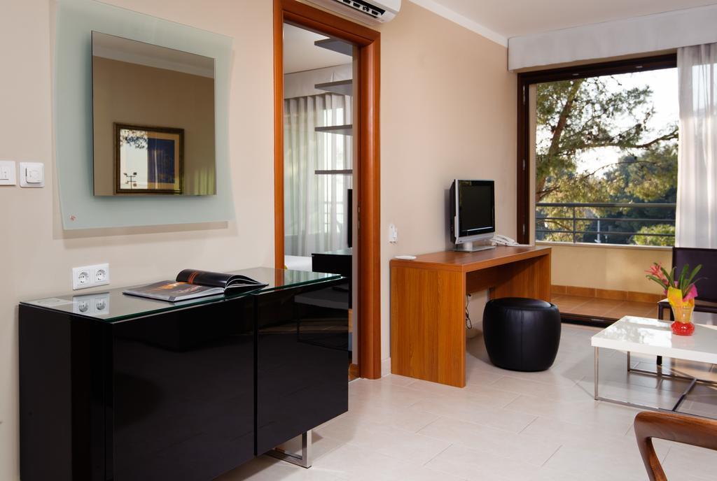 Sunset Apartments โปดสตรานา ภายนอก รูปภาพ